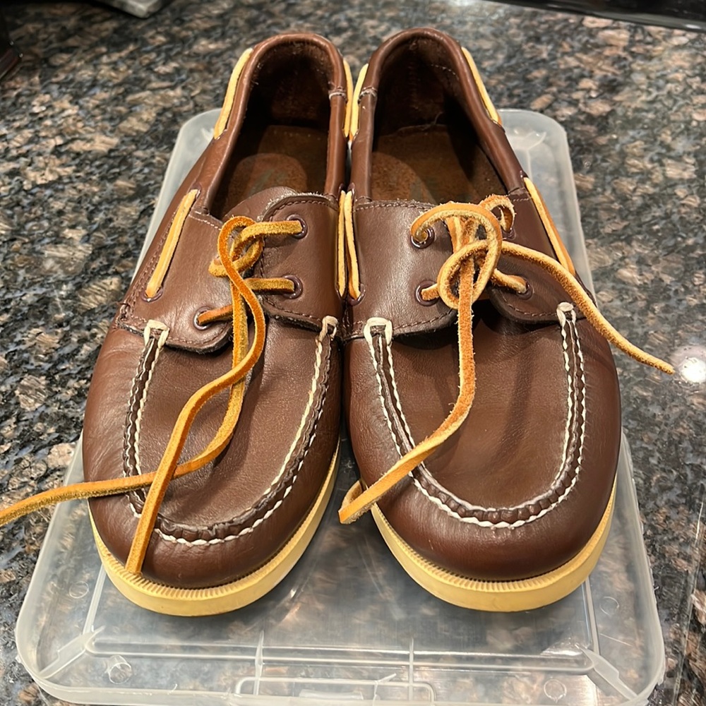 Mens Deck Shoes Size 8
